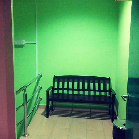 Chicwan Inn Bintulu Bagian luar foto