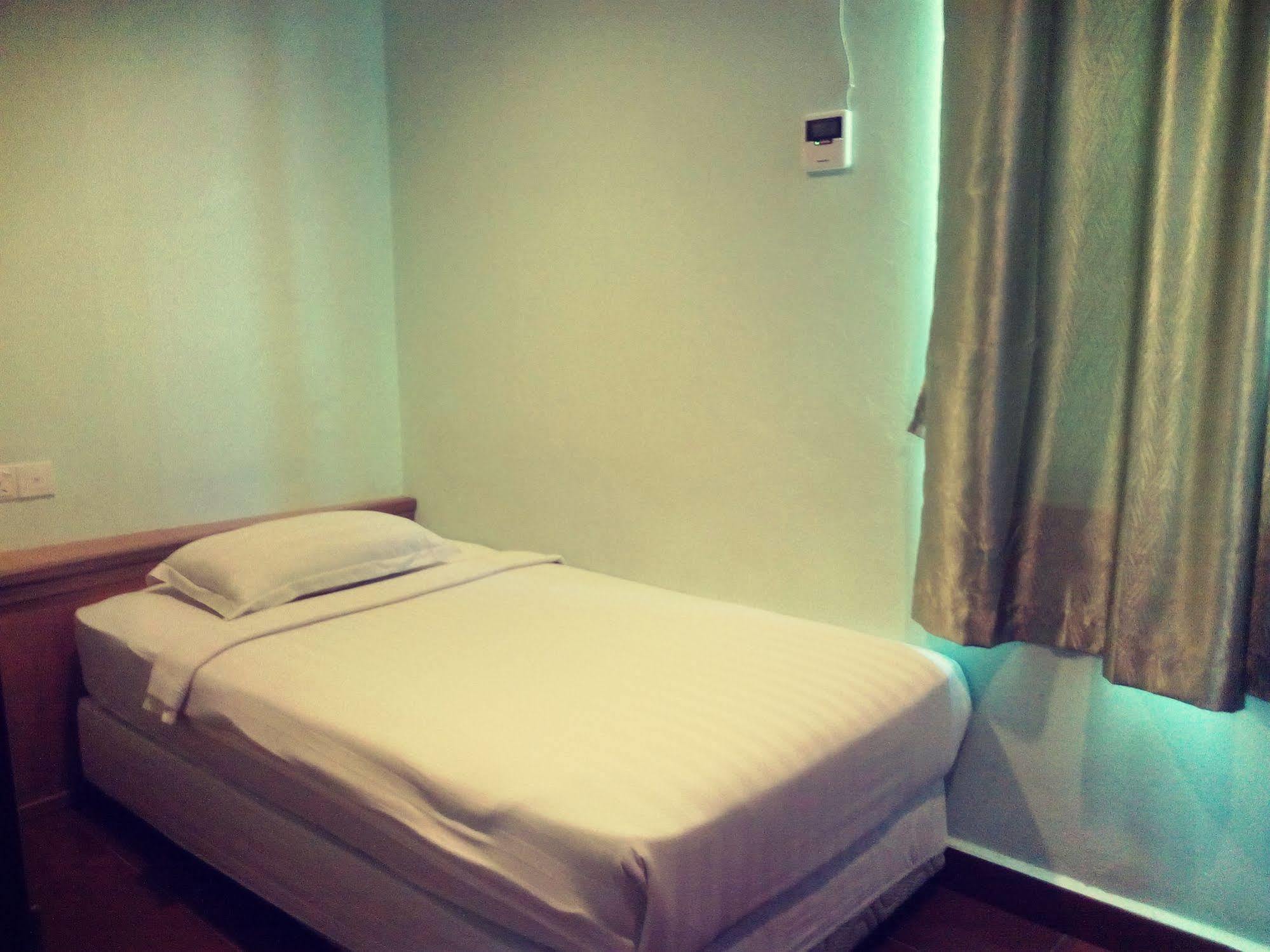 Chicwan Inn Bintulu Bagian luar foto
